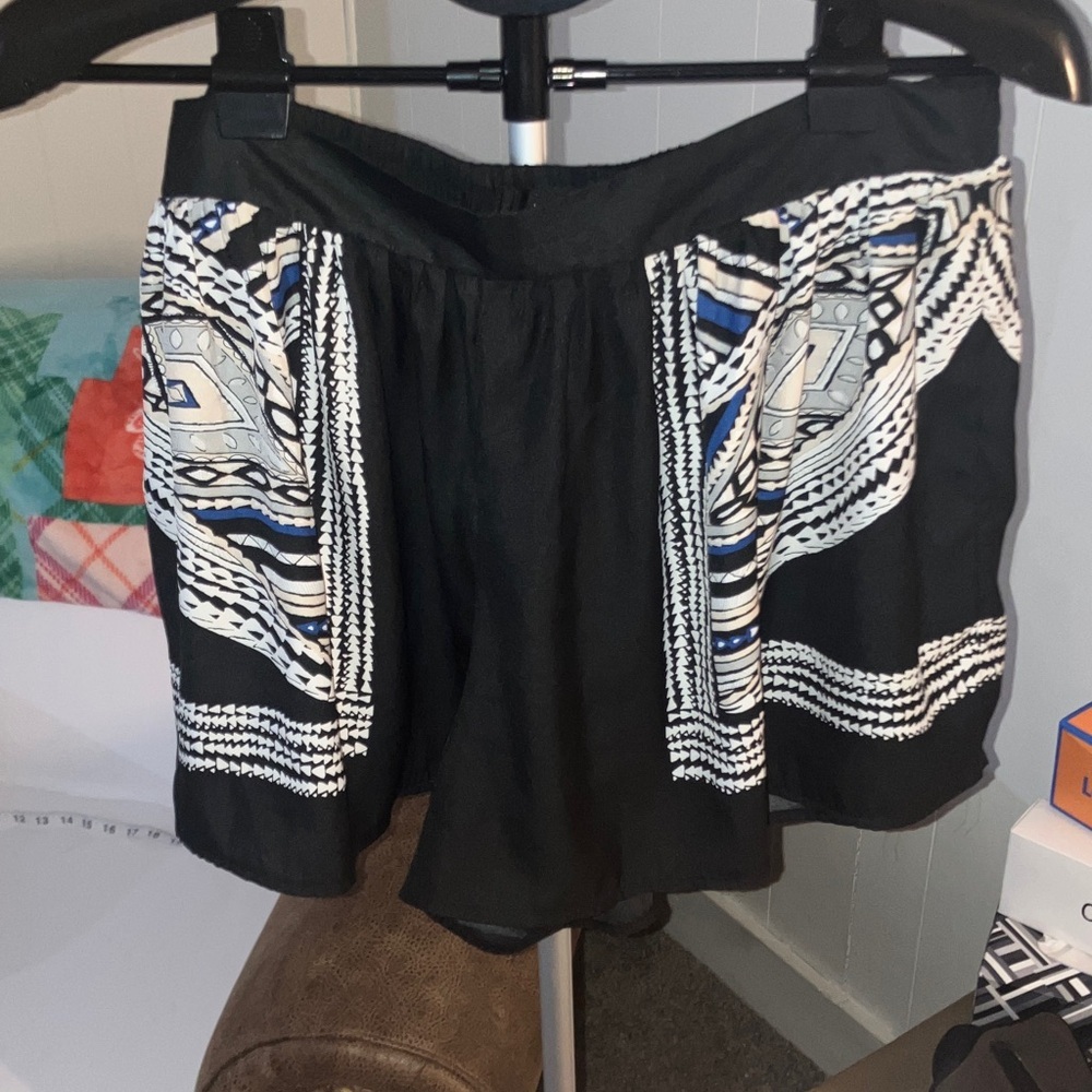 Black Patterned Women's Shorts